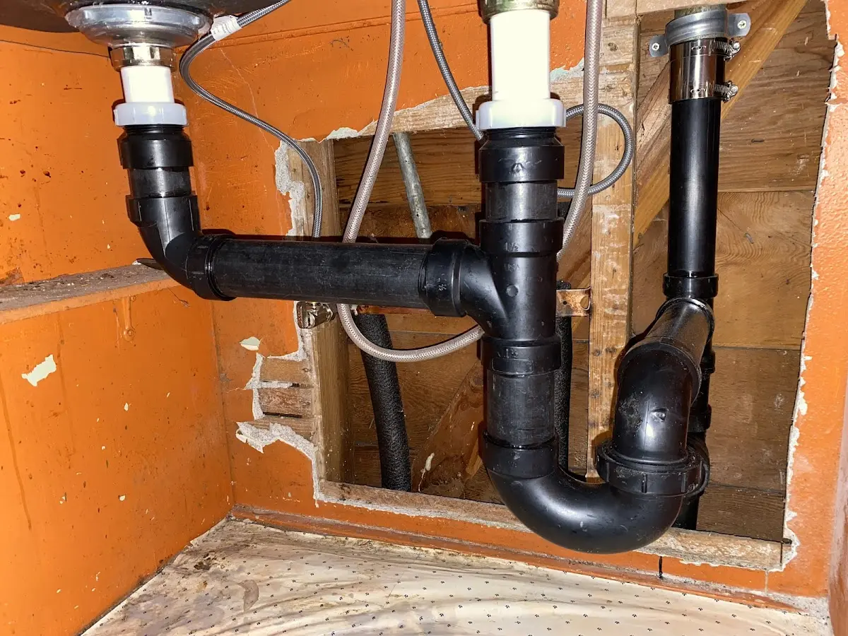 Professional Pipe Bursting equipment and tools on the job in Altadena
